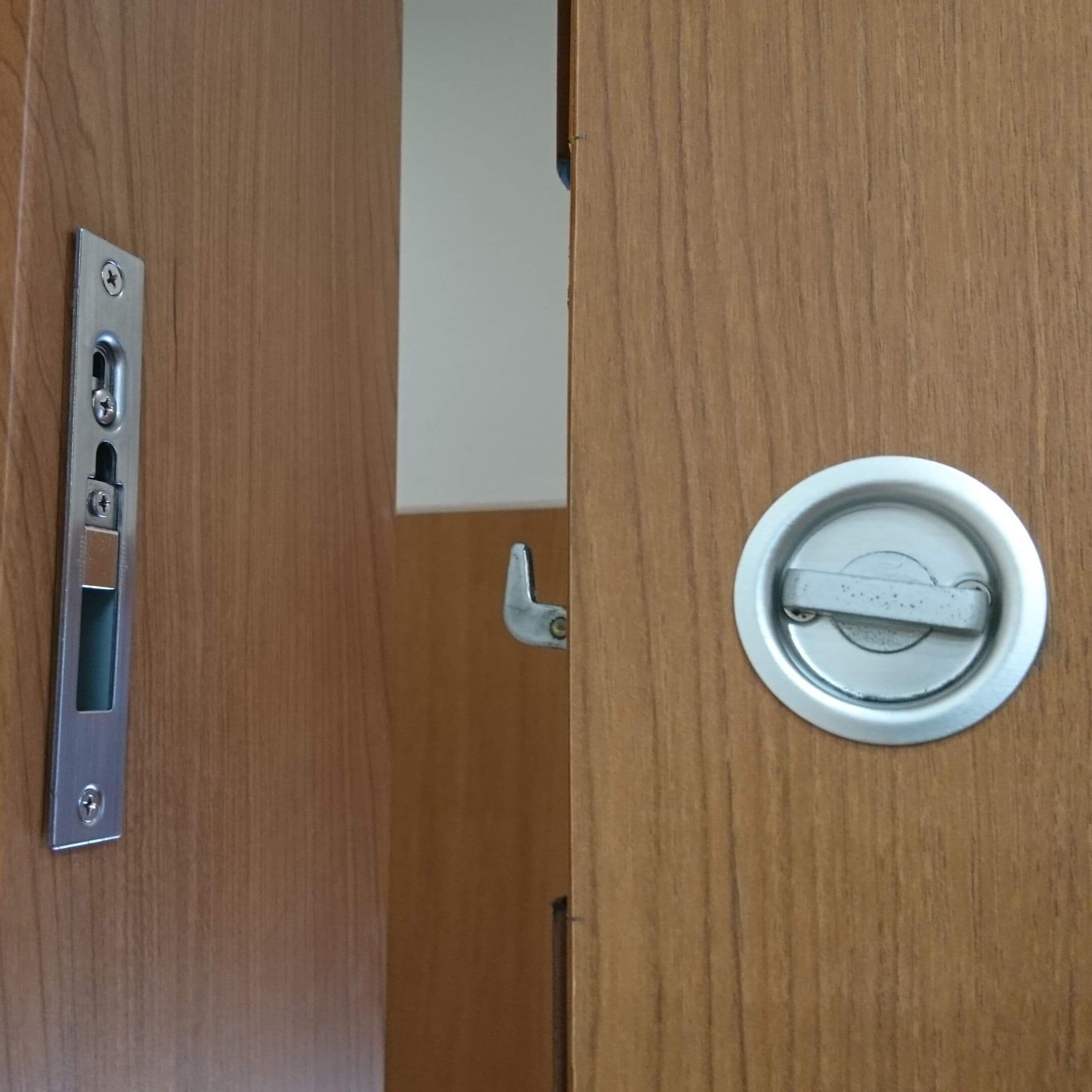 建具錠の新設・交換 名古屋市昭和区 | 建具錠の新設・交換なら建具修理の窓口名古屋市昭和区